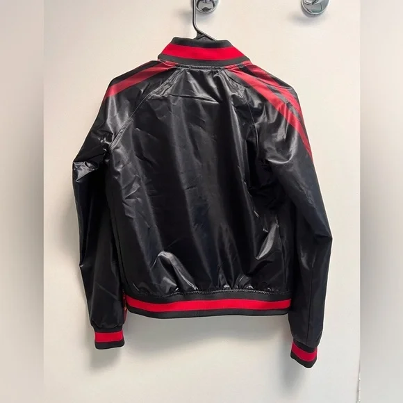 MITCHELL & NESS Women’s KC Chiefs Black & Red Starter Jacket - Size XS. - Picture 5 of 10